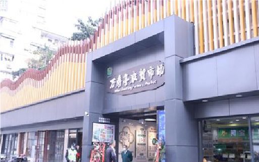 平果装招牌时，需要注意什么？